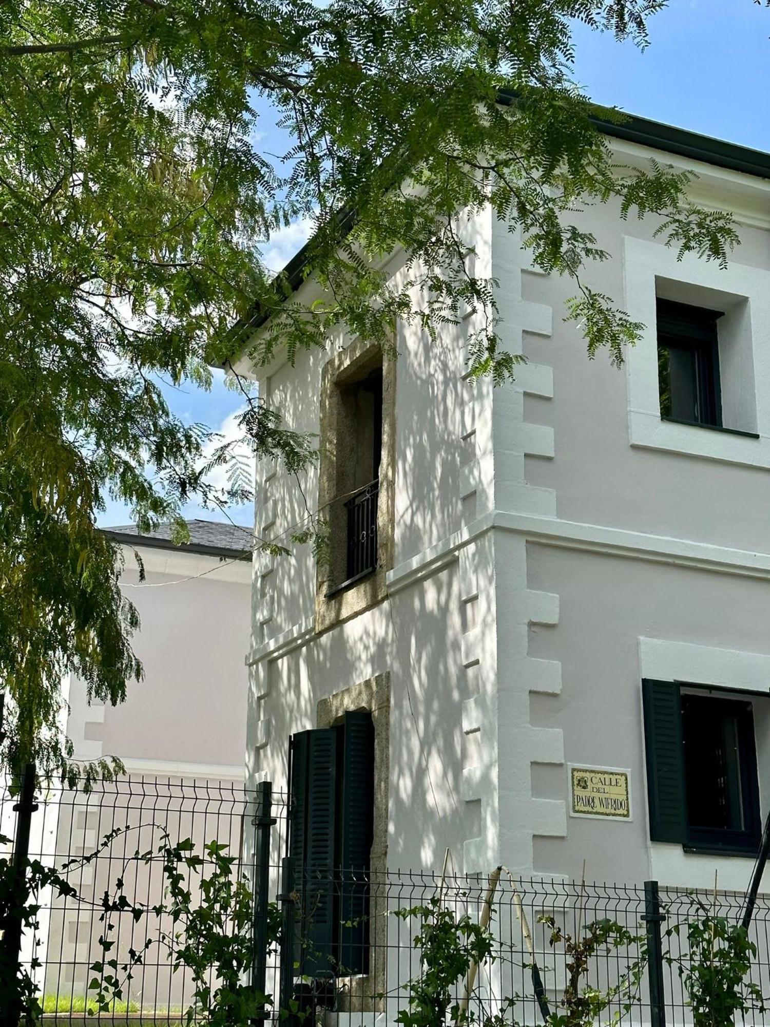 La Casita De Chloe Apartment เอล เอสโกเรียล ภายนอก รูปภาพ